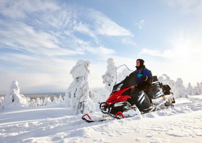Snowmobile Safari Adventure in Rovaniemi