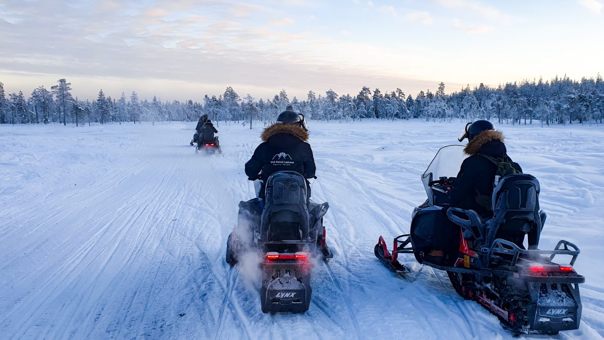 Snowmobile Tours in Rovaniemi