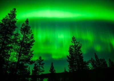 Crazy explosion of the Northern Lights